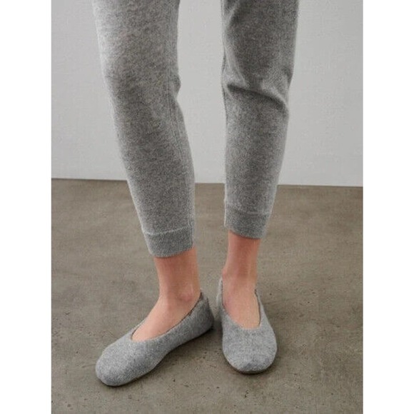 New White + Warren Cashmere Ballet Slippers Size 5-6 Grey - Picture 1 of 10